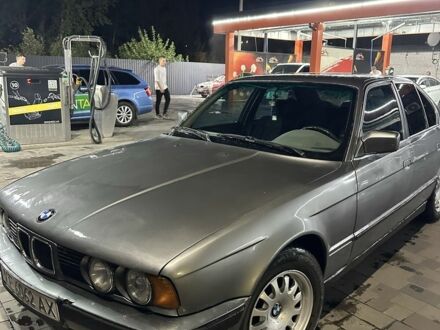 Серый БМВ 5 Серия, объемом двигателя 2 л и пробегом 1 тыс. км за 2600 $, фото 1 на Automoto.ua