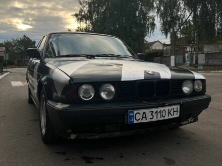 БМВ 5 Серия 1992 в Хороле на Automoto.ua Серый БМВ 5 Серия, объемом двигателя 2 л и пробегом 300 тыс. км за 1800 $, фото 1 на Automoto.ua