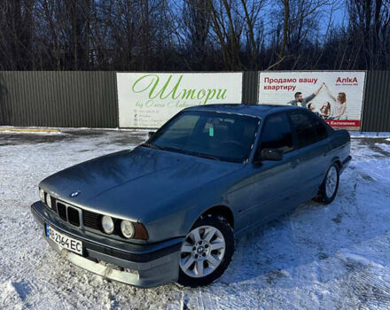 Серый БМВ 5 Серия, объемом двигателя 2.5 л и пробегом 302 тыс. км за 2600 $, фото 1 на Automoto.ua