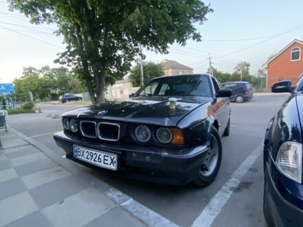 БМВ 5 Серия 1992 в Кропивницком (Кировограде) на Automoto.ua Серый БМВ 5 Серия, объемом двигателя 2.5 л и пробегом 3 тыс. км за 1600 $, фото 1 на Automoto.ua