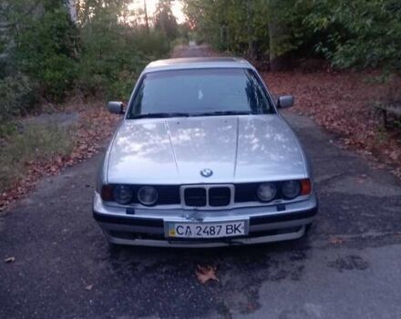 Сірий БМВ 5 Серія, об'ємом двигуна 2 л та пробігом 700 тис. км за 2300 $, фото 1 на Automoto.ua