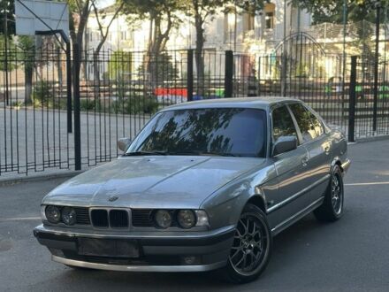 БМВ 5 Серия 1993 в Одессе на Automoto.ua Серый БМВ 5 Серия, объемом двигателя 2 л и пробегом 3 тыс. км за 0 $, фото 1 на Automoto.ua