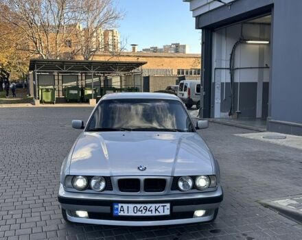 Сірий БМВ 5 Серія, об'ємом двигуна 2.5 л та пробігом 400 тис. км за 3300 $, фото 1 на Automoto.ua