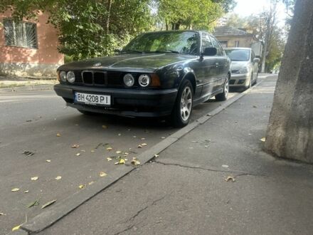 Сірий БМВ 5 Серія, об'ємом двигуна 2 л та пробігом 3 тис. км за 1350 $, фото 1 на Automoto.ua