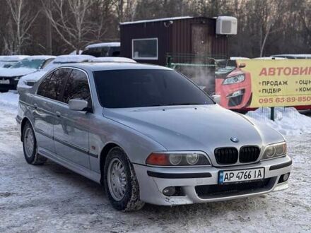 Серый БМВ 5 Серия, объемом двигателя 2.5 л и пробегом 250 тыс. км за 3350 $, фото 1 на Automoto.ua