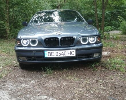 Серый БМВ 5 Серия, объемом двигателя 4.4 л и пробегом 500 тыс. км за 5200 $, фото 1 на Automoto.ua