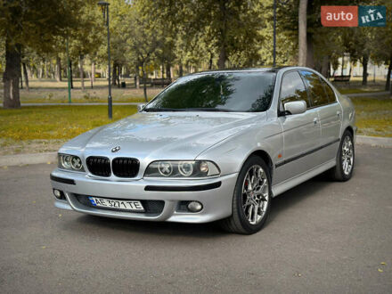 Серый БМВ 5 Серия, объемом двигателя 2.8 л и пробегом 540 тыс. км за 8000 $, фото 1 на Automoto.ua