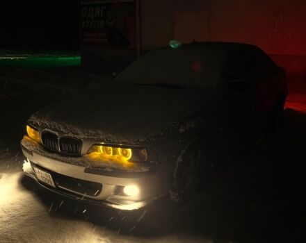 Серый БМВ 5 Серия, объемом двигателя 0 л и пробегом 450 тыс. км за 4000 $, фото 1 на Automoto.ua