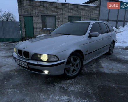 Серый БМВ 5 Серия, объемом двигателя 2.5 л и пробегом 450 тыс. км за 3000 $, фото 1 на Automoto.ua