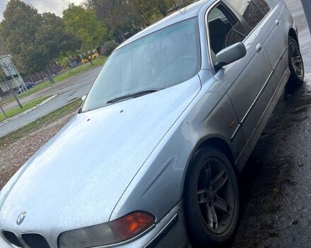 Сірий БМВ 5 Серія, об'ємом двигуна 2.5 л та пробігом 400 тис. км за 3000 $, фото 1 на Automoto.ua