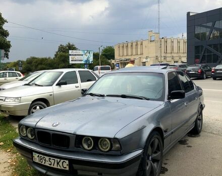 Серый БМВ 5 Серия, объемом двигателя 2.8 л и пробегом 346 тыс. км за 2800 $, фото 1 на Automoto.ua