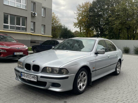 БМВ 5 Серия 1997 в Виннице на Automoto.ua Серый БМВ 5 Серия, объемом двигателя 2 л и пробегом 480 тыс. км за 4500 $, фото 1 на Automoto.ua
