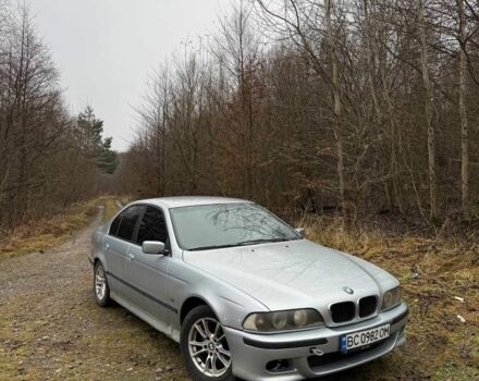 Сірий БМВ 5 Серія, об'ємом двигуна 2 л та пробігом 390 тис. км за 3200 $, фото 1 на Automoto.ua