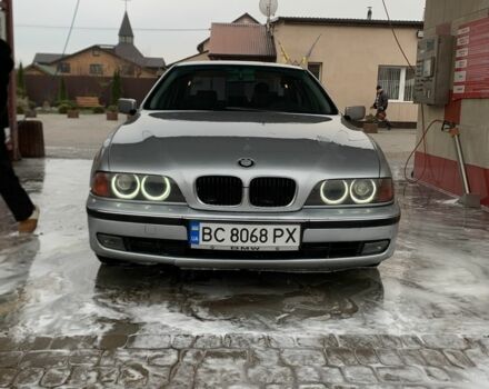 Серый БМВ 5 Серия, объемом двигателя 2.5 л и пробегом 400 тыс. км за 3900 $, фото 1 на Automoto.ua