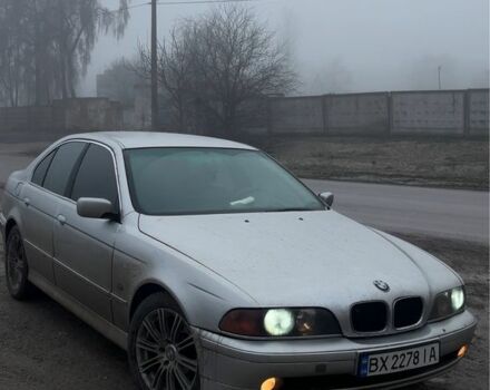 Сірий БМВ 5 Серія, об'ємом двигуна 2 л та пробігом 300 тис. км за 3800 $, фото 1 на Automoto.ua