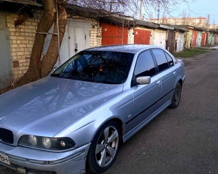 Серый БМВ 5 Серия, объемом двигателя 2.5 л и пробегом 0 тыс. км за 3600 $, фото 1 на Automoto.ua