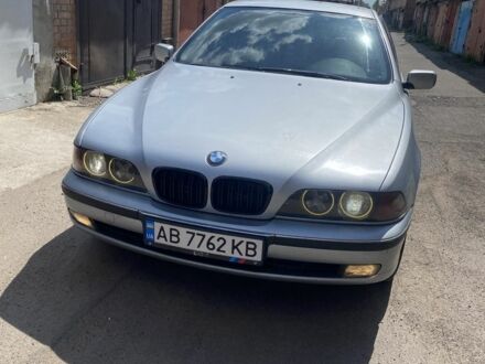 Серый БМВ 5 Серия, объемом двигателя 2 л и пробегом 495 тыс. км за 3950 $, фото 1 на Automoto.ua