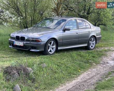 Серый БМВ 5 Серия, объемом двигателя 2.5 л и пробегом 414 тыс. км за 4400 $, фото 1 на Automoto.ua