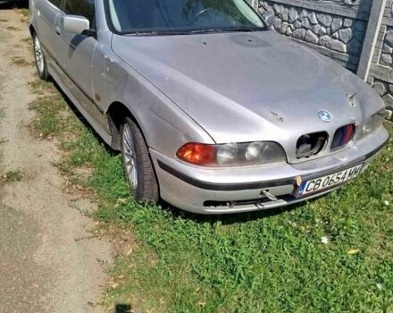 Серый БМВ 5 Серия, объемом двигателя 2.5 л и пробегом 300 тыс. км за 1450 $, фото 1 на Automoto.ua