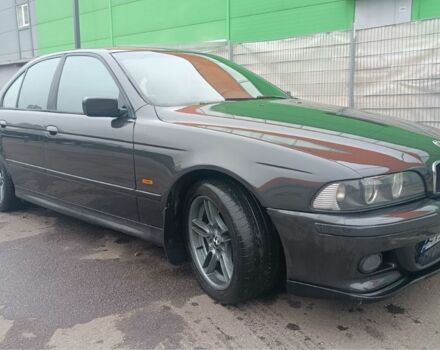 Серый БМВ 5 Серия, объемом двигателя 3.5 л и пробегом 200 тыс. км за 5500 $, фото 1 на Automoto.ua