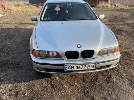 Серый БМВ 5 Серия, объемом двигателя 0 л и пробегом 290 тыс. км за 3500 $, фото 1 на Automoto.ua