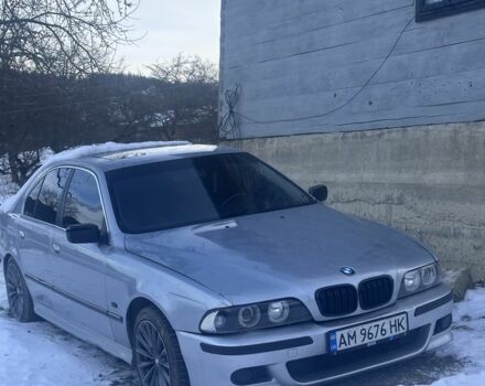 Серый БМВ 5 Серия, объемом двигателя 2 л и пробегом 300 тыс. км за 2600 $, фото 1 на Automoto.ua