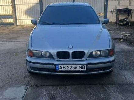 БМВ 5 Серия 1998 в Виннице на Automoto.ua Серый БМВ 5 Серия, объемом двигателя 1.99 л и пробегом 510 тыс. км за 3550 $, фото 1 на Automoto.ua