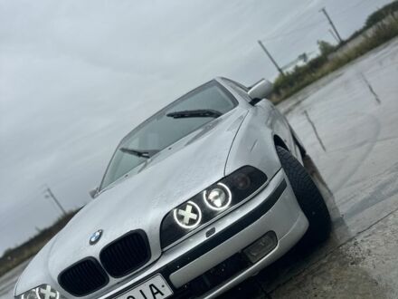 Сірий БМВ 5 Серія, об'ємом двигуна 2.9 л та пробігом 400 тис. км за 4000 $, фото 1 на Automoto.ua
