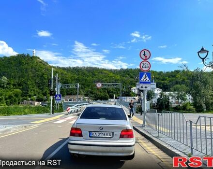 Сірий БМВ 5 Серія, об'ємом двигуна 2.5 л та пробігом 450 тис. км за 3300 $, фото 1 на Automoto.ua