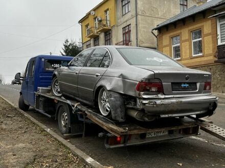 Серый БМВ 5 Серия, объемом двигателя 2.5 л и пробегом 350 тыс. км за 1000 $, фото 1 на Automoto.ua