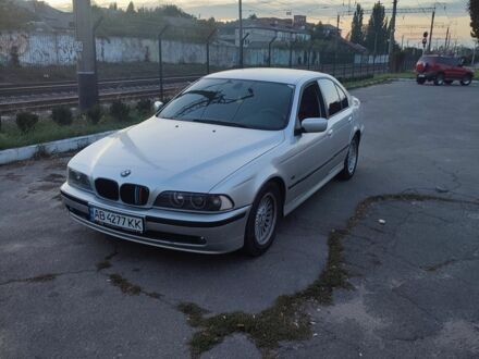 БМВ 5 Серия 1999 в Жмеренке на Automoto.ua Серый БМВ 5 Серия, объемом двигателя 2.8 л и пробегом 390 тыс. км за 3700 $, фото 1 на Automoto.ua