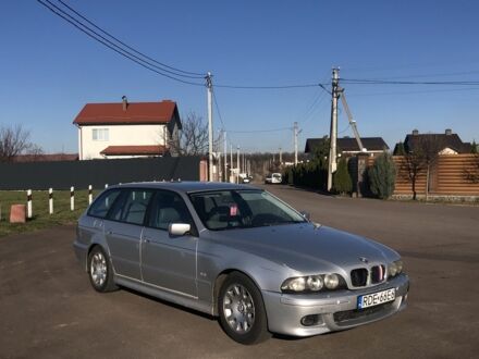 Серый БМВ 5 Серия, объемом двигателя 3 л и пробегом 350 тыс. км за 2300 $, фото 1 на Automoto.ua