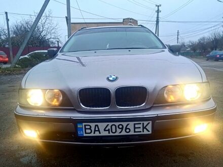 БМВ 5 Серія 1999 у Знаменке на Automoto.ua Сірий БМВ 5 Серія, об'ємом двигуна 30 л та пробігом 300 тис. км за 6500 $, фото 1 на Automoto.ua