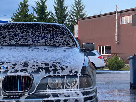 Сірий БМВ 5 Серія, об'ємом двигуна 3 л та пробігом 630 тис. км за 5800 $, фото 1 на Automoto.ua