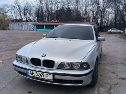 БМВ 5 Серия 1999 в Кривом Роге на Automoto.ua Серый БМВ 5 Серия, объемом двигателя 2.5 л и пробегом 279 тыс. км за 4400 $, фото 1 на Automoto.ua