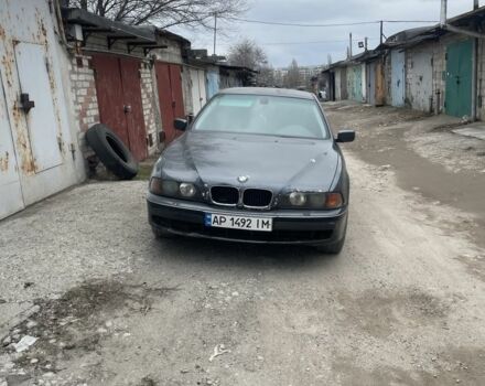 Серый БМВ 5 Серия, объемом двигателя 2.5 л и пробегом 360 тыс. км за 4200 $, фото 1 на Automoto.ua