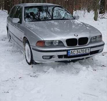 Сірий БМВ 5 Серія, об'ємом двигуна 2.5 л та пробігом 250 тис. км за 5000 $, фото 1 на Automoto.ua