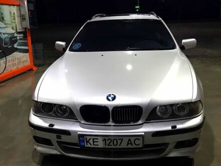 Серый БМВ 5 Серия, объемом двигателя 3 л и пробегом 0 тыс. км за 4550 $, фото 1 на Automoto.ua