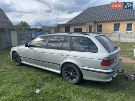БМВ 5 Серия 2000 в Коростене на Automoto.ua Серый БМВ 5 Серия, объемом двигателя 2.93 л и пробегом 400 тыс. км за 4150 $, фото 1 на Automoto.ua