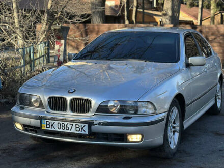 Сірий БМВ 5 Серія, об'ємом двигуна 2 л та пробігом 325 тис. км за 4550 $, фото 1 на Automoto.ua