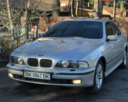 Сірий БМВ 5 Серія, об'ємом двигуна 2 л та пробігом 325 тис. км за 4550 $, фото 1 на Automoto.ua