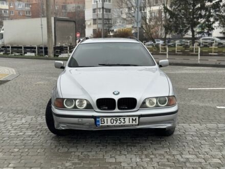 Серый БМВ 5 Серия, объемом двигателя 2 л и пробегом 300 тыс. км за 2750 $, фото 1 на Automoto.ua