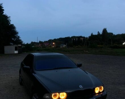 Серый БМВ 5 Серия, объемом двигателя 3 л и пробегом 3 тыс. км за 2900 $, фото 1 на Automoto.ua