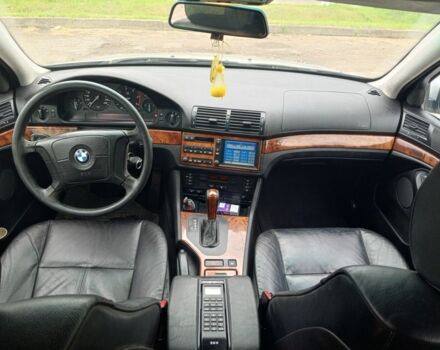 Серый БМВ 5 Серия, объемом двигателя 2.9 л и пробегом 420 тыс. км за 3200 $, фото 1 на Automoto.ua