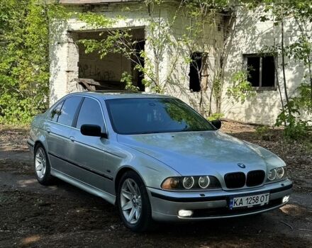 Серый БМВ 5 Серия, объемом двигателя 2.93 л и пробегом 331 тыс. км за 4850 $, фото 1 на Automoto.ua