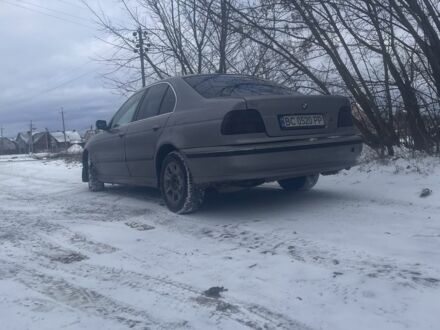 Серый БМВ 5 Серия, объемом двигателя 2 л и пробегом 465 тыс. км за 3300 $, фото 1 на Automoto.ua