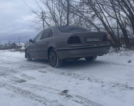 Серый БМВ 5 Серия, объемом двигателя 2 л и пробегом 465 тыс. км за 3300 $, фото 1 на Automoto.ua