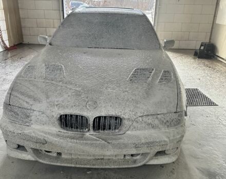 Серый БМВ 5 Серия, объемом двигателя 2.8 л и пробегом 187 тыс. км за 2800 $, фото 1 на Automoto.ua