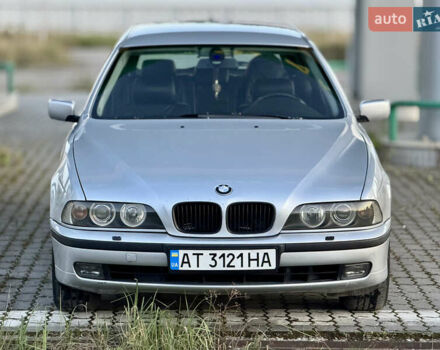 БМВ 5 Серия 2000 в Ивано-Франковске на Automoto.ua Серый БМВ 5 Серия, объемом двигателя 3 л и пробегом 340 тыс. км за 5400 $, фото 1 на Automoto.ua