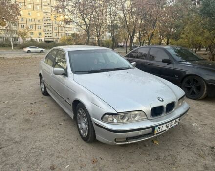 БМВ 5 Серия 2000 в Днепре (Днепропетровске) на Automoto.ua Серый БМВ 5 Серия, объемом двигателя 3 л и пробегом 325 тыс. км за 3300 $, фото 1 на Automoto.ua